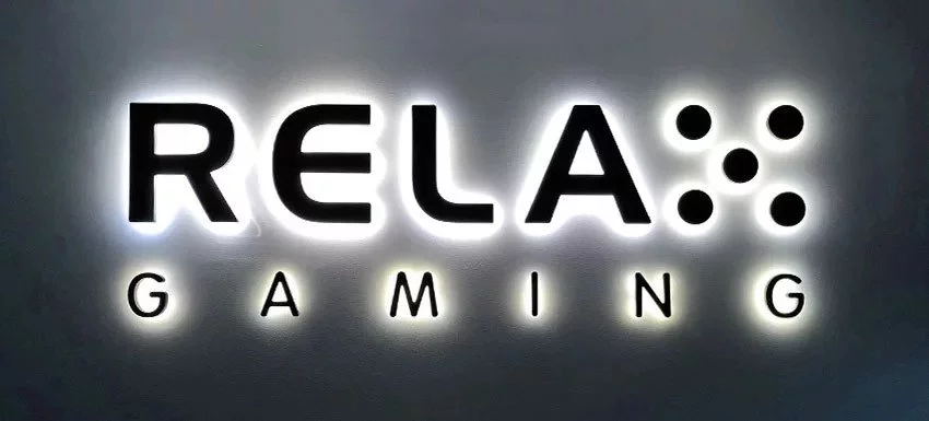 Relax Gaming Logo